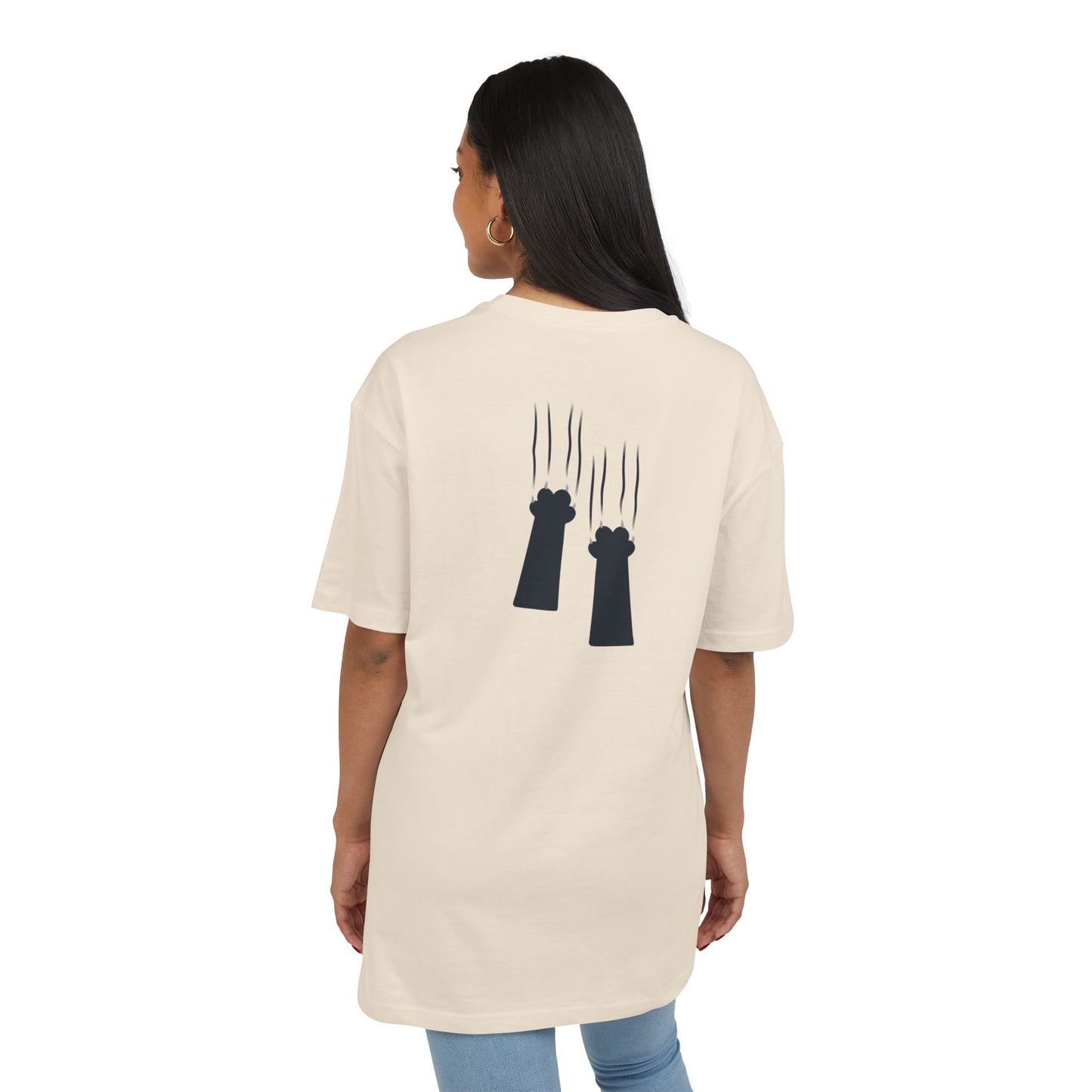 Cat nails in back unisex oversized tee